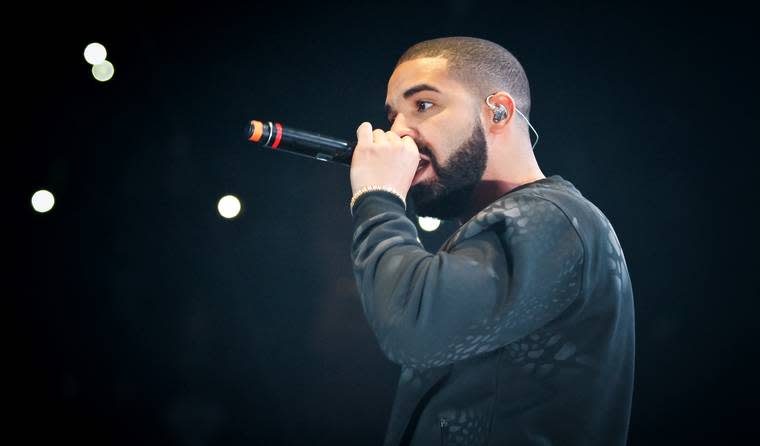 12 Drake Instagram Photos That Prove He's the Coolest Rapper in the Game