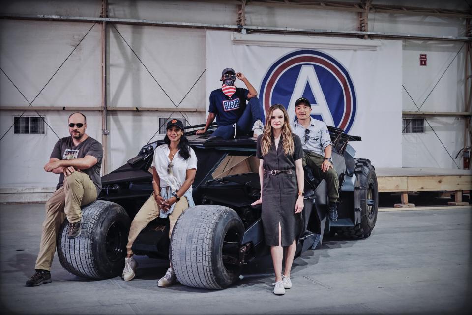 King, Candice Patton, Nafessa Williams, Danielle Panabaker and Lee in front of Batman's Tumbler ride (Photo: Waleed Shah/DC Entertainment)