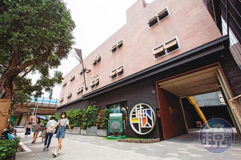 前身是第一銀行金庫的天成文旅華山町，由台北基礎設計中心團隊設計打造。