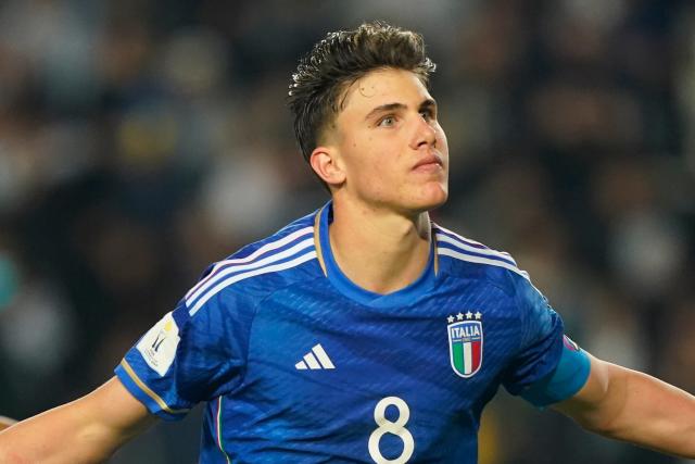 Juventus to offer loan deal with €50m permanent option for Fiorentina's  Chiesa - Get Italian Football News