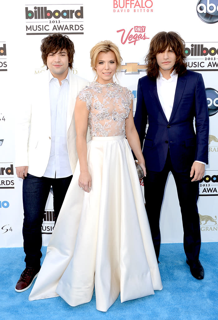 LAS VEGAS, NV - MAY 19: (L-R) Singers Neil Perry, Kimberly Perry, and Reid Perry of The Band Perry arrive at the 2013 Billboard Music Awards at the MGM Grand Garden Arena on May 19, 2013 in Las Vegas, Nevada. (Photo by Jason Merritt/Getty Images)