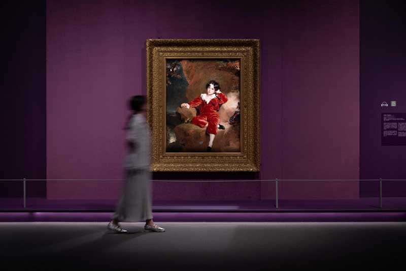 奇美博物館《英國國家藝廊珍藏展》第三單元「探索與創造：壯遊風潮」，勞倫斯的作品〈查爾斯．威廉．蘭姆頓肖像〉（紅衣男孩）。（奇美博物館提供）