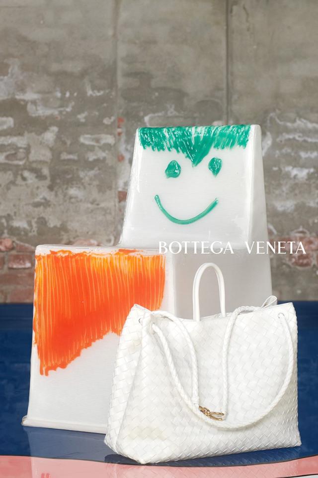 Bottega Veneta's Andiamo Bag Is the Accessory of the Season