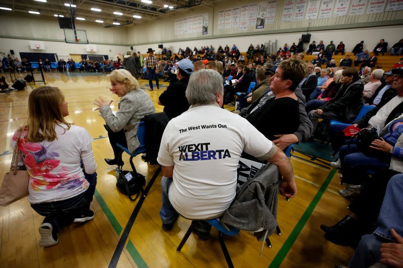 FILE PHOTO: A packed crowd attends a rally for Wexit Alberta, a separatist group seeking federal political party status, in Calgary