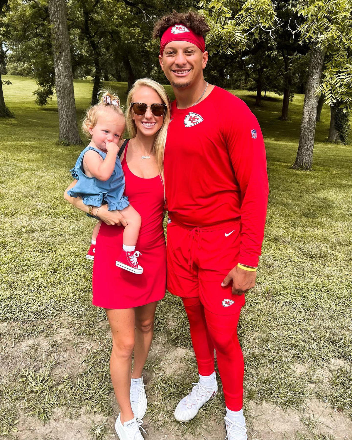 Patrick Mahomes Hits the Golf Course with Brittany Matthews and Baby  Sterling: 'Family Vacation