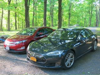 2011 Chevrolet Volt and 2013 Tesla Model S [photo: David Noland]