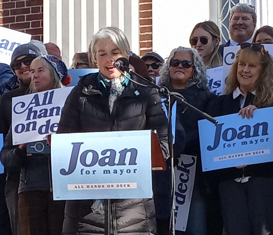 Burlington City Councilor Joan Shannon, a Democrat, announced her candidacy for mayor in front of City Hall on Nov. 2, 2023.