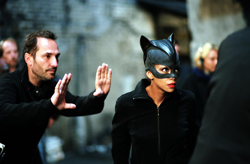 Berry behind-the-scenes of "Catwoman"