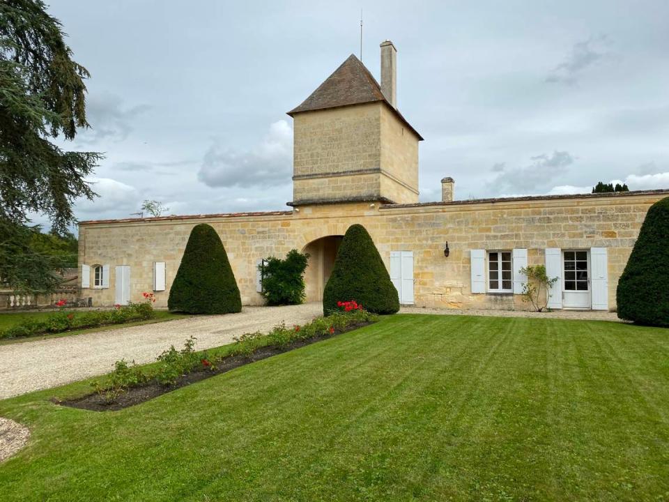 Chateau Magnol de Barton & Guestier, en Burdeos Médoc.