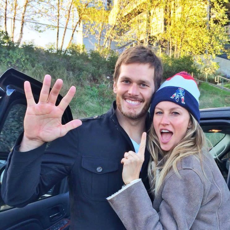 Tom Brady and wife Gisele. (Via Facebook)