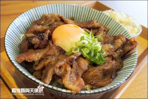 捷運板南線江子翠站新開店．板橋滿燒肉丼食堂