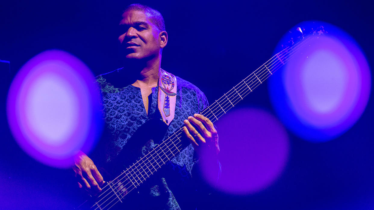  Oteil Burbridge. 