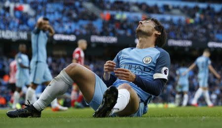 Britain Soccer Football - Manchester City v Southampton - Premier League - Etihad Stadium - 23/10/16 Manchester City's David Silva looks dejected Action Images via Reuters / Craig Brough Livepic