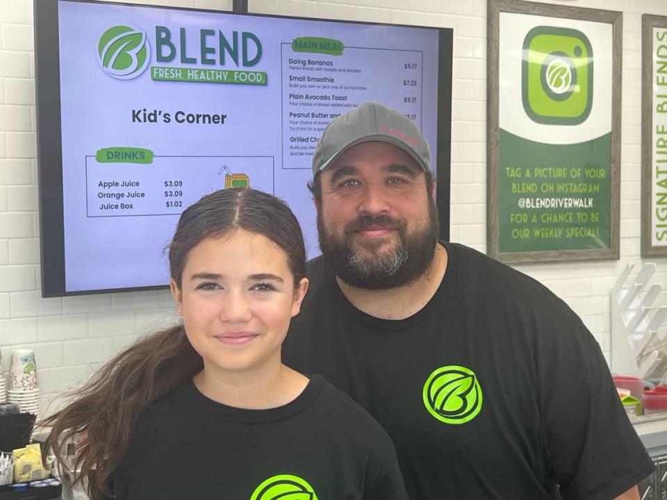 Jonas van Cleef and his oldest daughter, Avalyn, work together at Blend.