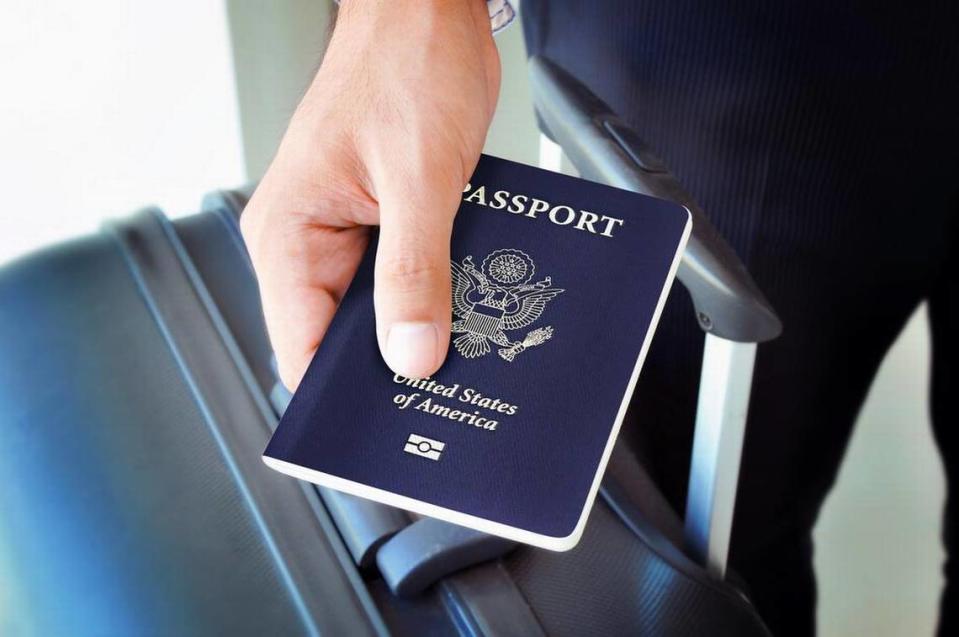 Solicite con tiempo el pasaporte americano si piensa viajar al extranjero.