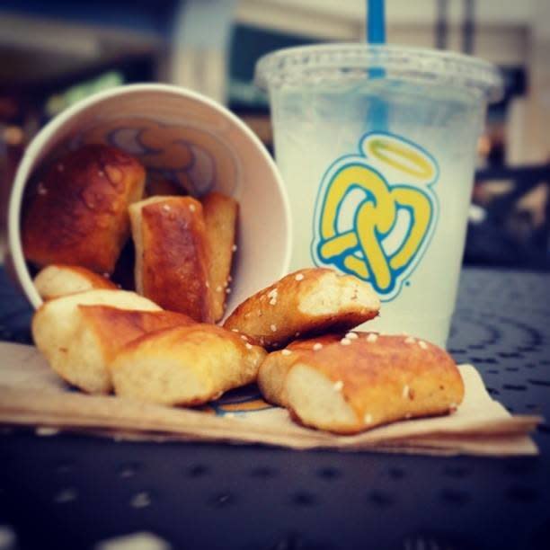 The hot, buttery smell that emanates from Auntie Anne's is totally irresistible. It feels so dirty and so, so good. 