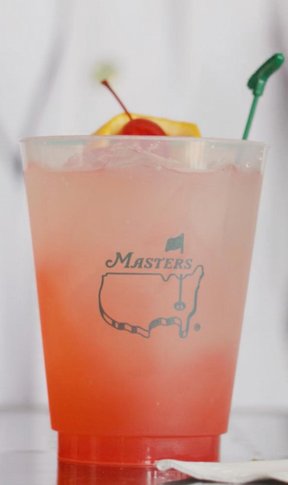 PHOTO: The Azalea cocktail appears in a video posted to The Masters Tournament official TikTok account. (@themasters/TikTok)