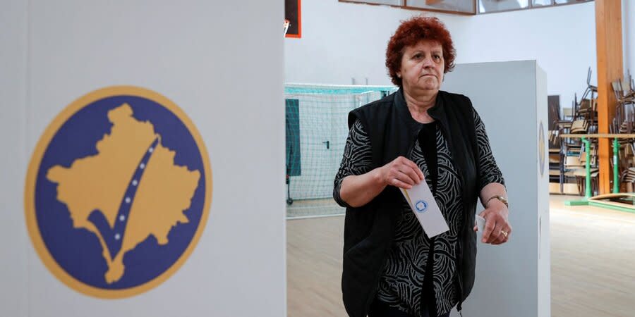 Voting in Kosovo