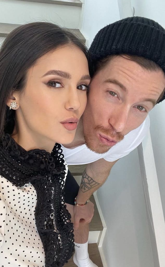 Nina Dobrev, Shaun White