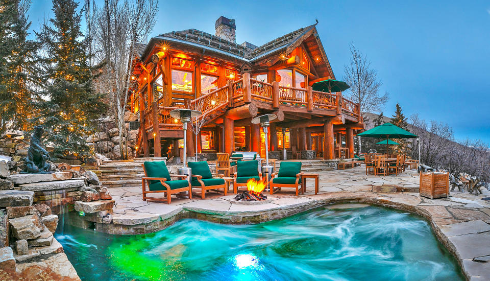 Mitt Romney's former Utah ski home