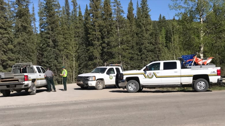 Kananaskis wildfire triggers local state of emergency