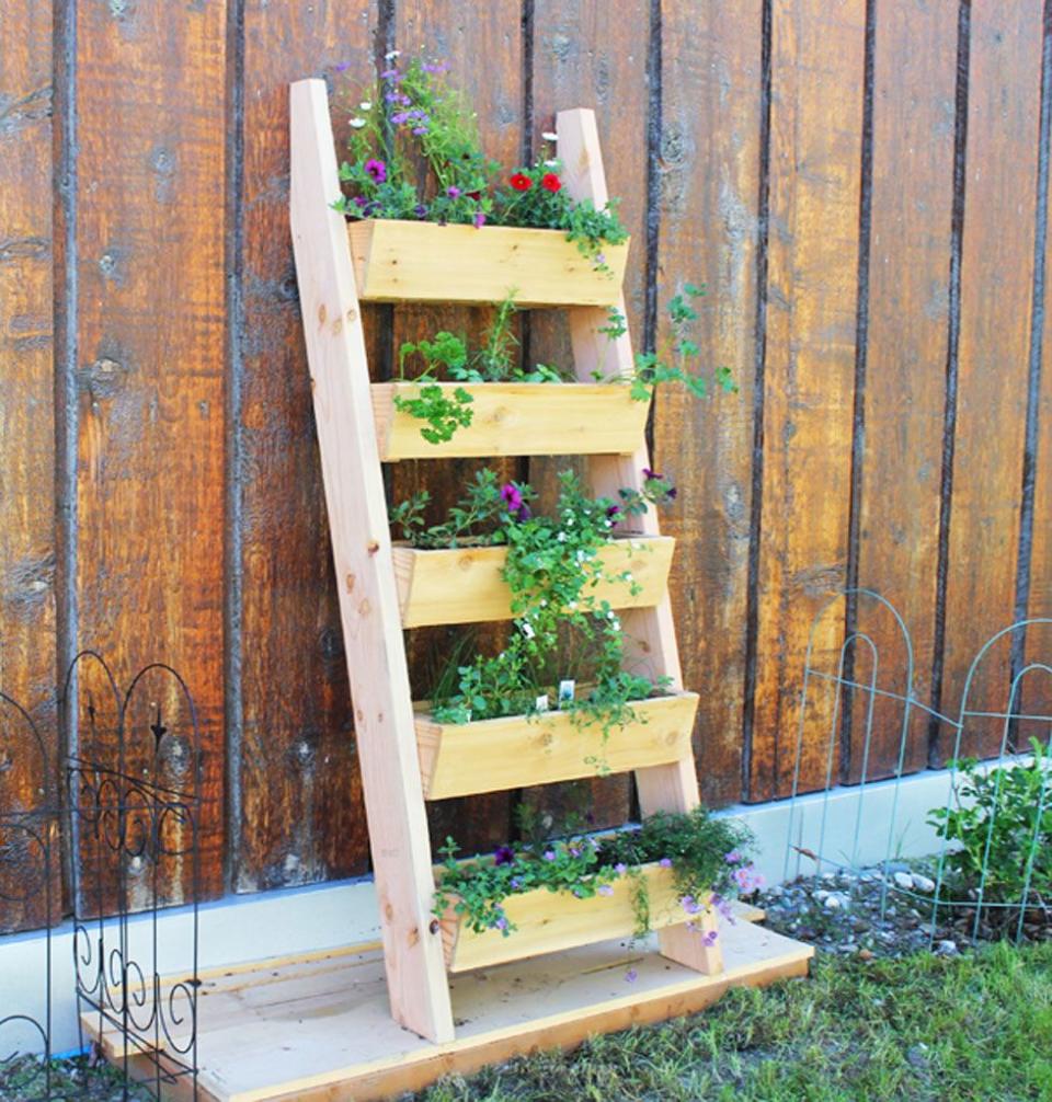 Build a Ladder Garden Planter