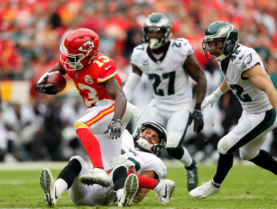 <p>Wide receiver De’Anthony Thomas #13 of the Kansas City Chiefs carries the ball during the game against the Philadelphia Eagles at Arrowhead Stadium on September 17, 2017 in Kansas City, Missouri. (Photo by Jamie Squire/Getty Images) </p>