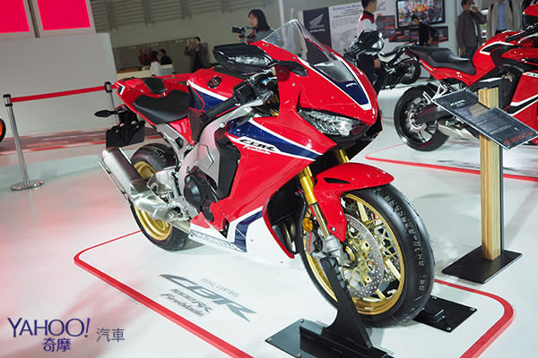 【台北車展】Honda四輪搶眼後…二輪大軍來襲！展現超有型重機陣容－2018台北車展