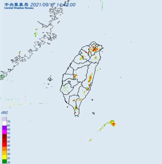 氣象局針對桃園市發布大雷雨即時訊息。（圖／翻攝自中央氣象局）