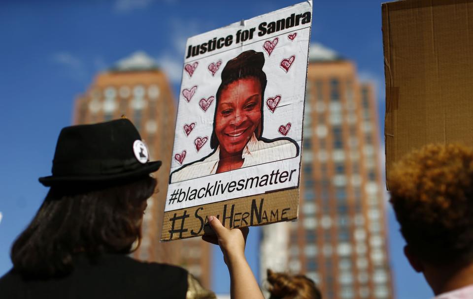 Two months after Sandra Bland was found dead in her jail cell, local residents rallied together <a href="http://www.huffingtonpost.com/entry/street-sandra-bland-arrested-renamed_55ddde70e4b04ae497053c69">to demand her legacy live on</a>. Bland died in police custody three days after she was arrested for a traffic violation in Waller County, Texas. Her death was ruled a suicide, but her family disputed the findings and have since <a href="http://www.huffingtonpost.com/entry/a-trial-date-has-been-set-in-sandra-blands-wrongful-death-suit_56741b4ee4b0b958f65641d9">filed a wrongful-death suit.</a> In August, local protesters rallied together and marched to the city council building to demand the road where Bland was pulled over be renamed in her honor. The request was approved and the road, originally named University Boulevard, was changed to <a href="http://www.theroot.com/articles/news/2015/08/texas_street_where_sandra_bland_was_arrested_is_named_after_her.html">Sandra Bland Parkway.</a>