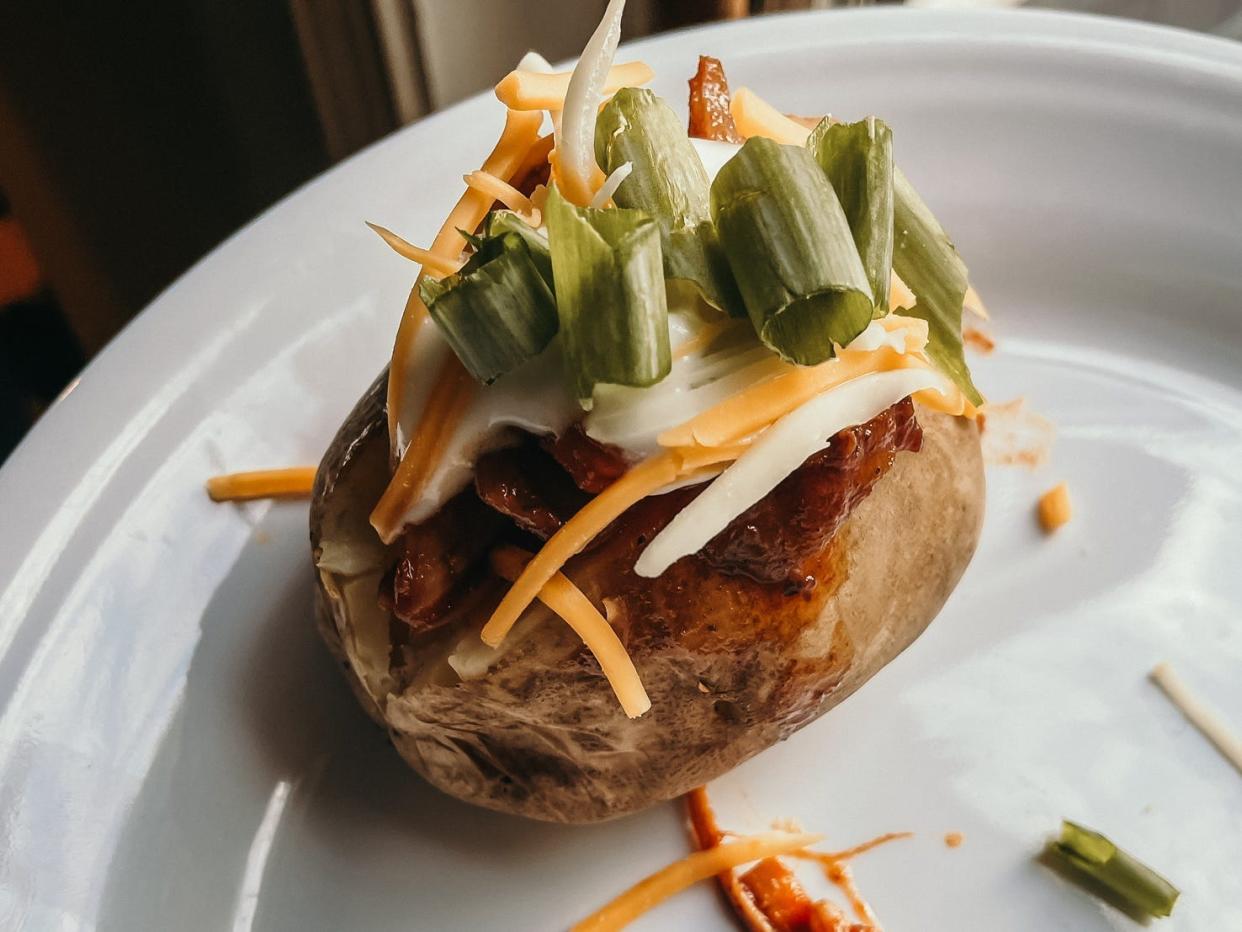 barbecue chicken baked potato