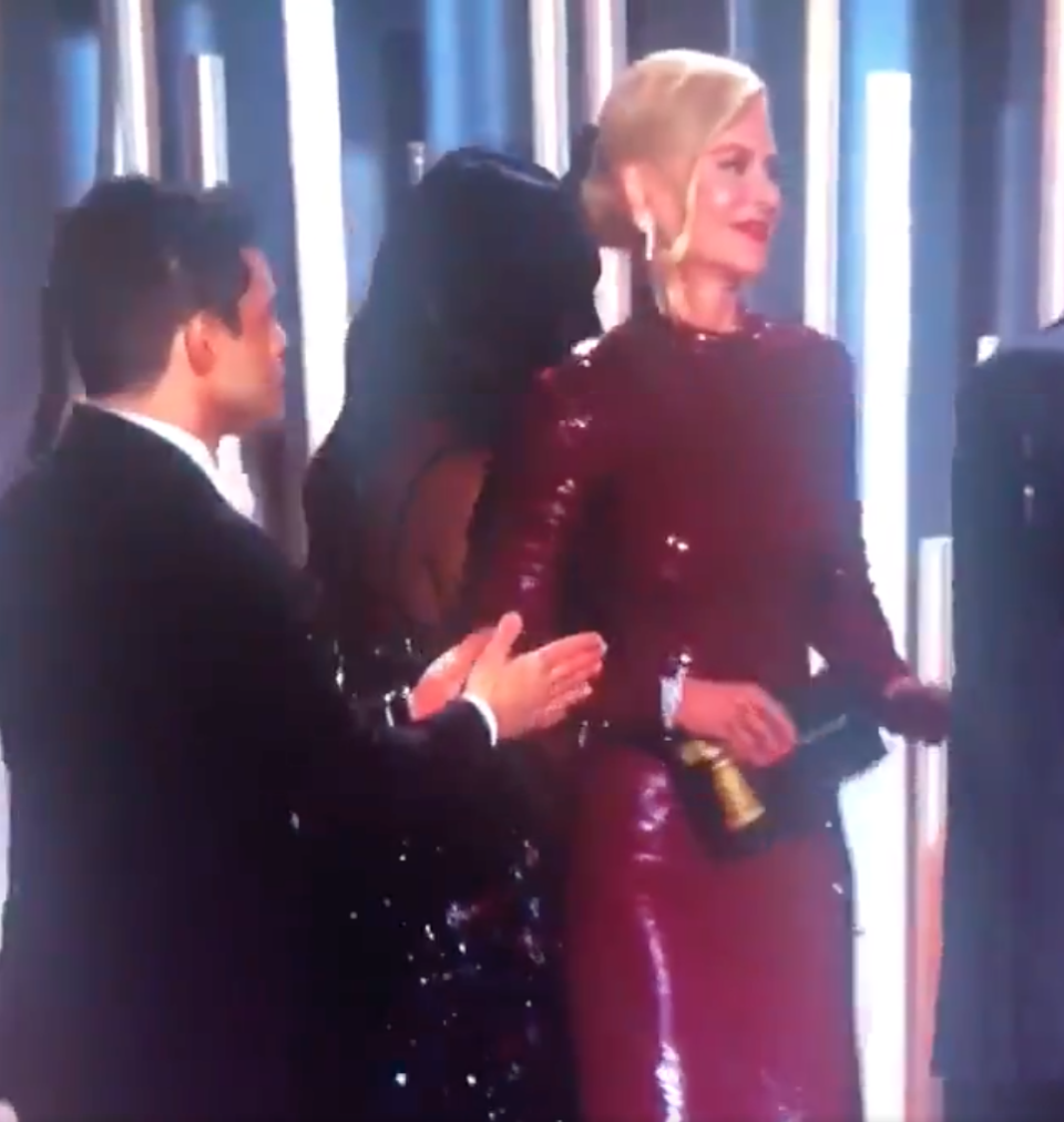 This is the awkward moment Rami was snubbed at the Golden Globes. Photo: Twitter/Abby Cadabby