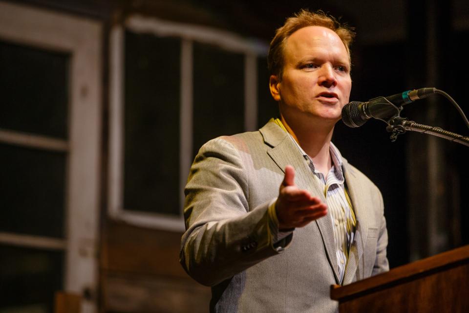 Greg Sands, Managing partner of Costanoa Ventures, speaks to a crowd at the History Boy Theater on Saturday, Dec. 8, 2018, in Jefferson. The event was to announce their partnership with Pillar Technology and other Silicon Valley leaders in an effort to bring rural jobs to Iowa.