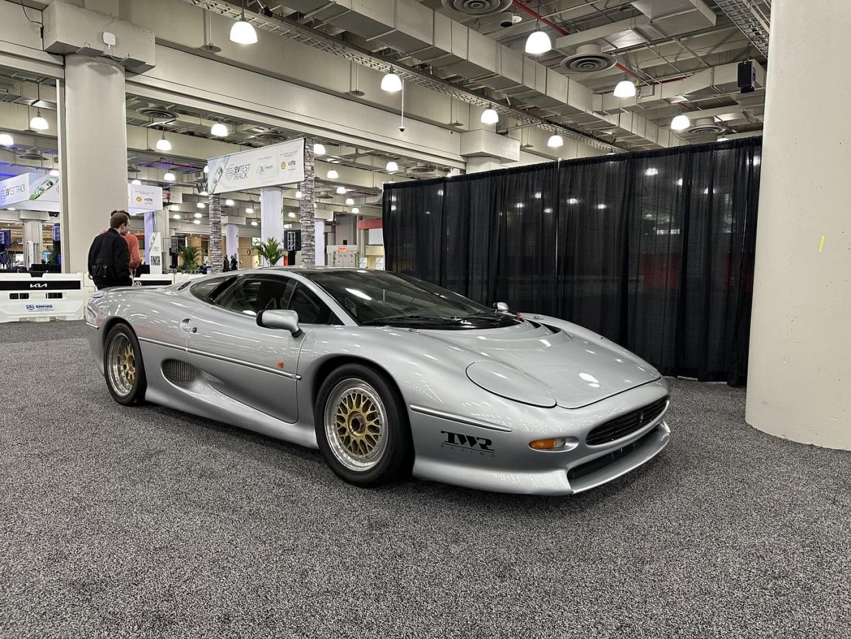 jaguar xj220n