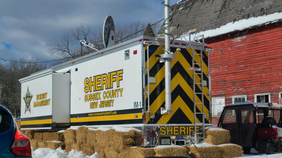 Cars wait to pick up at home COVID tests on Jan. 18 at the Sussex County Fairgrounds. (Courtesy of Karen Ruzycki)