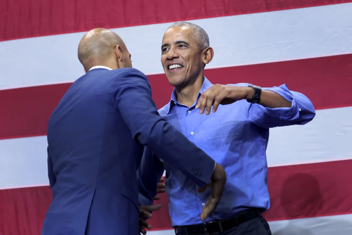 Barack Obama campaigns with Mandela Barnes in Wisconsin (Getty Images)