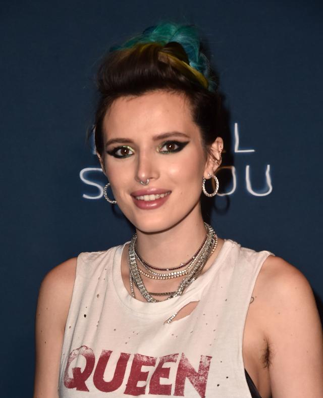 PICS] Free The Nipple! Bella Thorne Proves She Isn't About That Bra Life