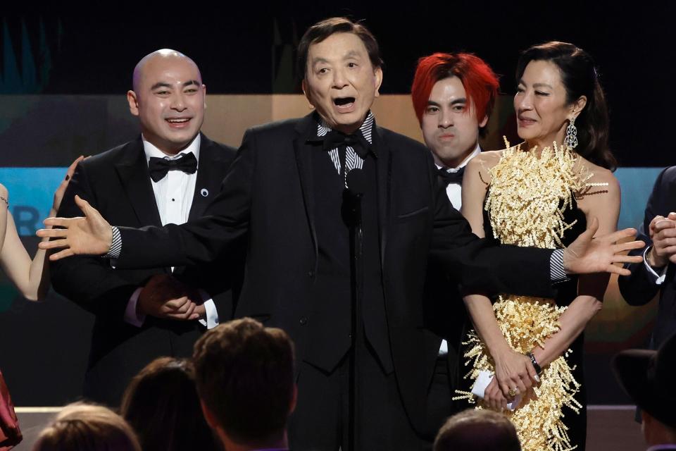 James Hong (center) at the 2023 SAG Awards