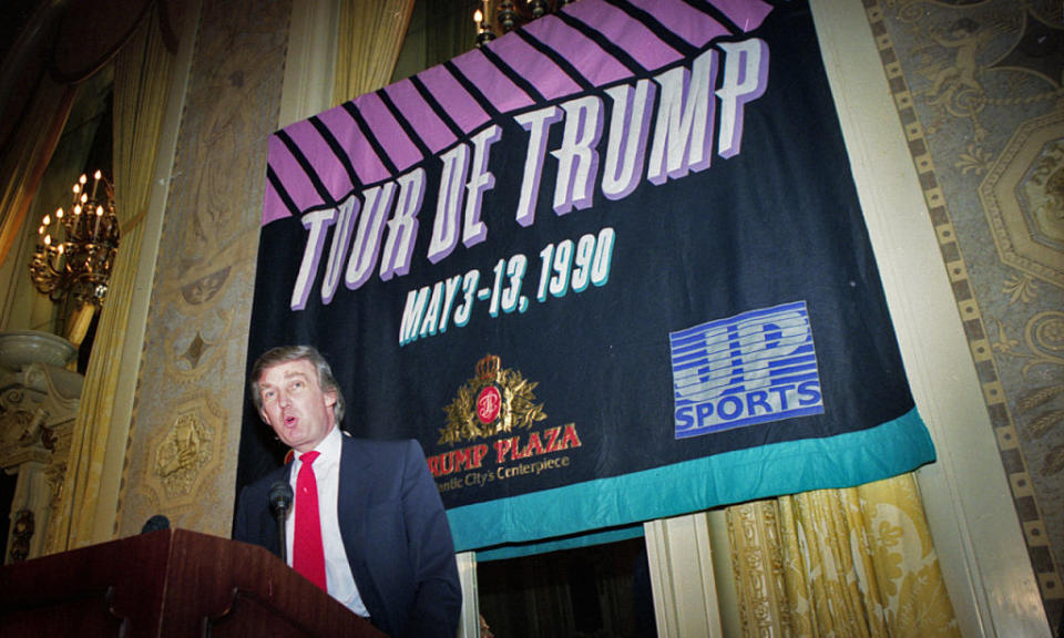 <p><b>I business di Donald Trump. </b> Tra i business particolari che Trump ha portato avanti in passato c’è stata anche la gara ciclistica “Tour de Trump”. (Photo by Harry Hamburg/NY Daily News via Getty Images) </p>