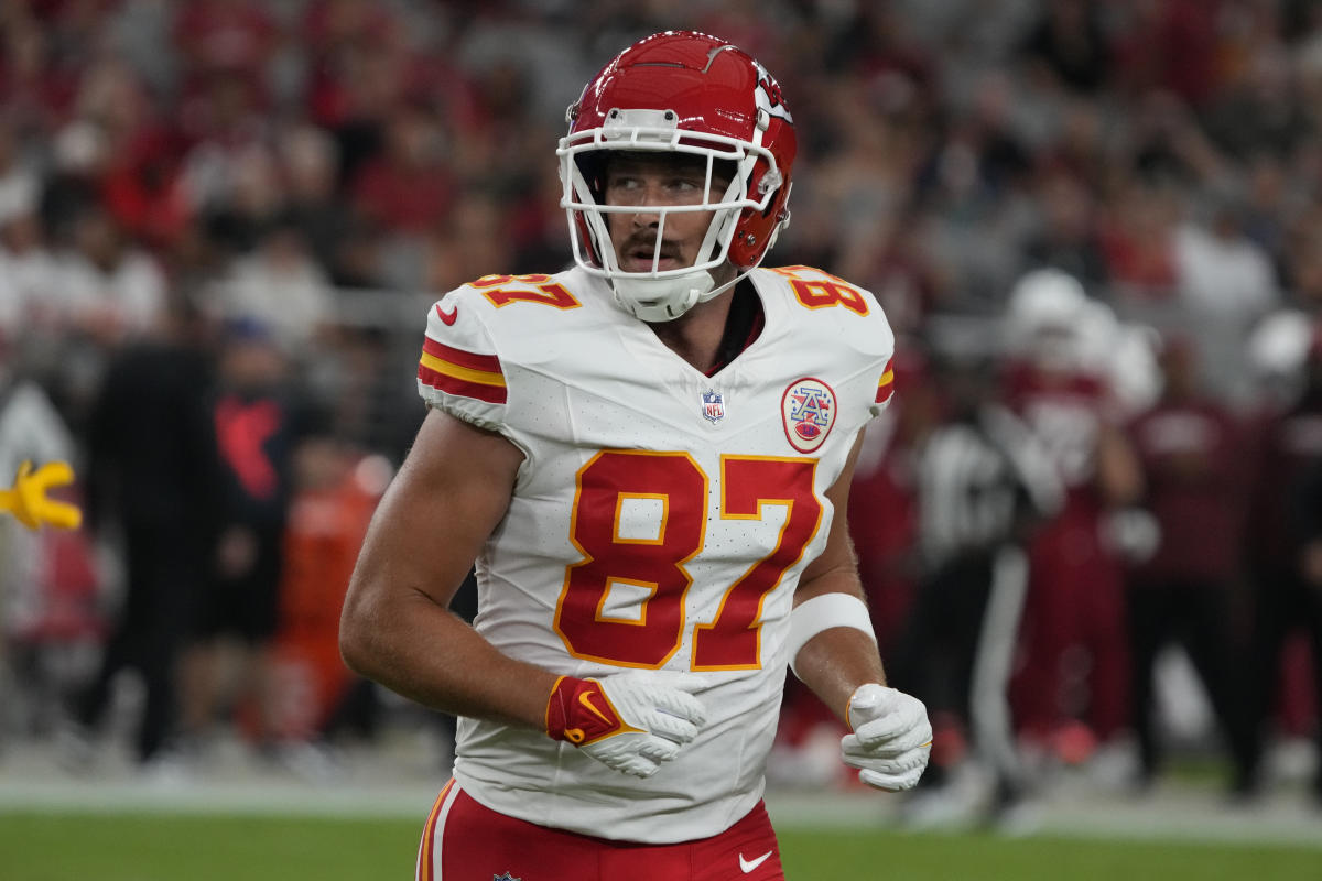 Travis Kelce: Stats, Injury News & Fantasy Projections