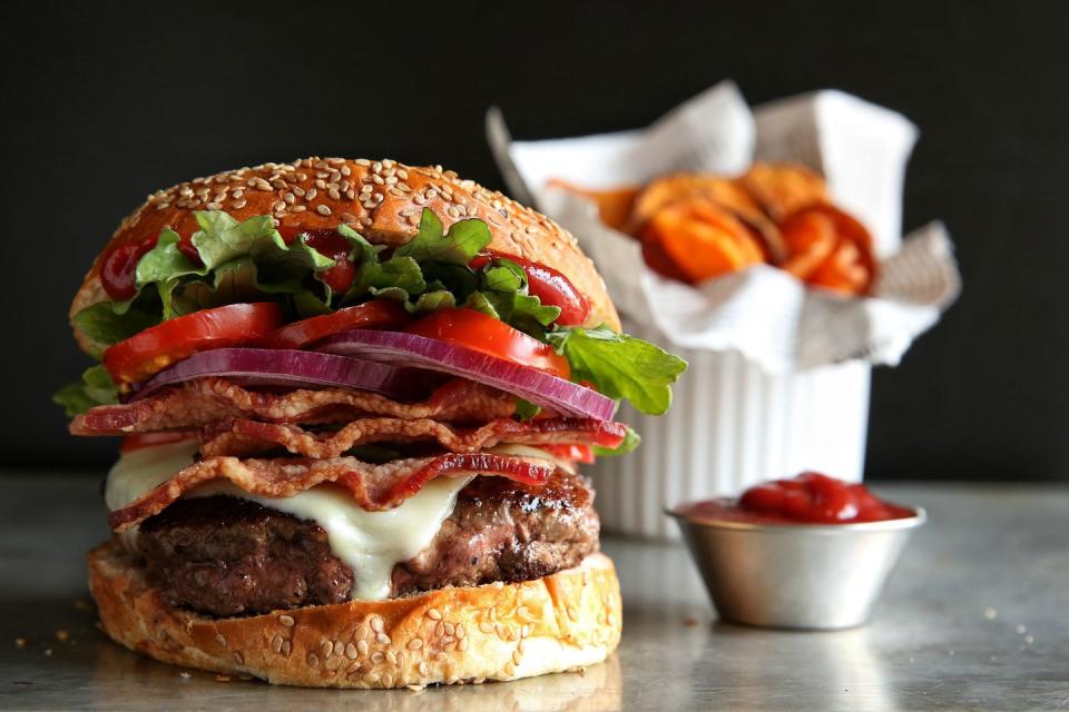 Bacon Cheeseburgers with Sweet Potato Chips