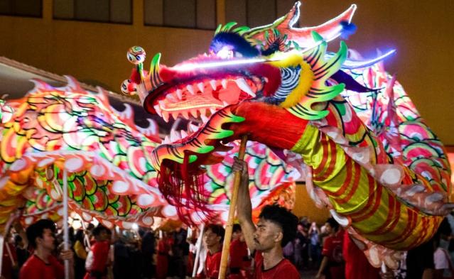 Lantern Festival sparks colourful celebrations