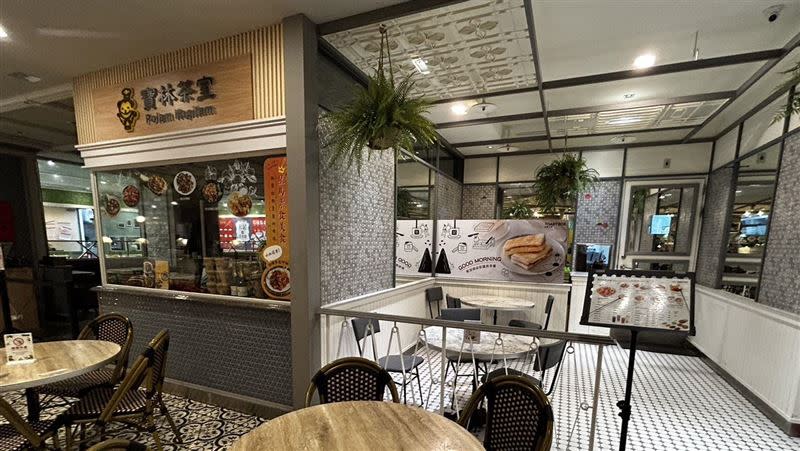 台北市長蔣萬安27日表示，寶林茶室在所有台北的分店，全都勒令停業。（圖／記者簡浩正攝影）