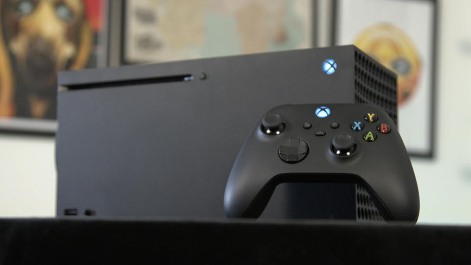 Xbox Series X horizontal