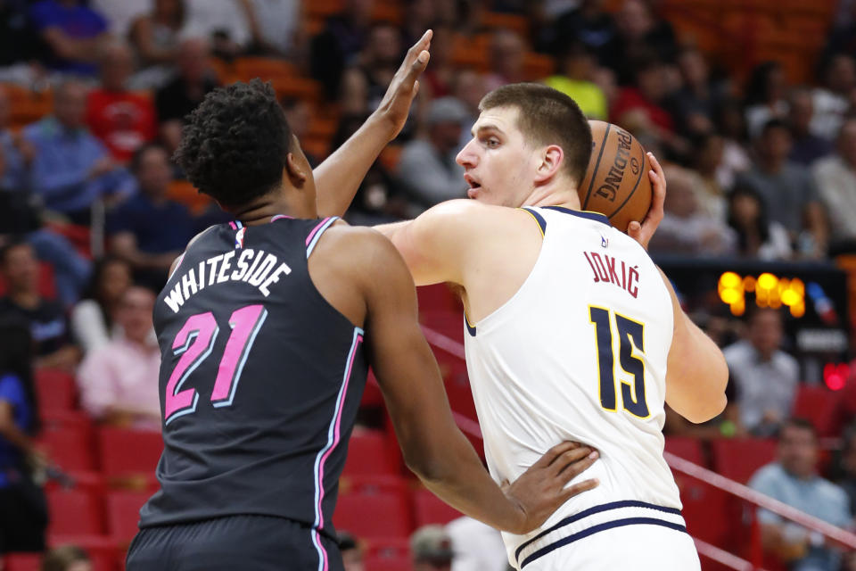 Denver center Nikola Jokic drilled a late floater on Tuesday night to lead the Nuggets past the Miami Heat. (AP/Wilfredo Lee)