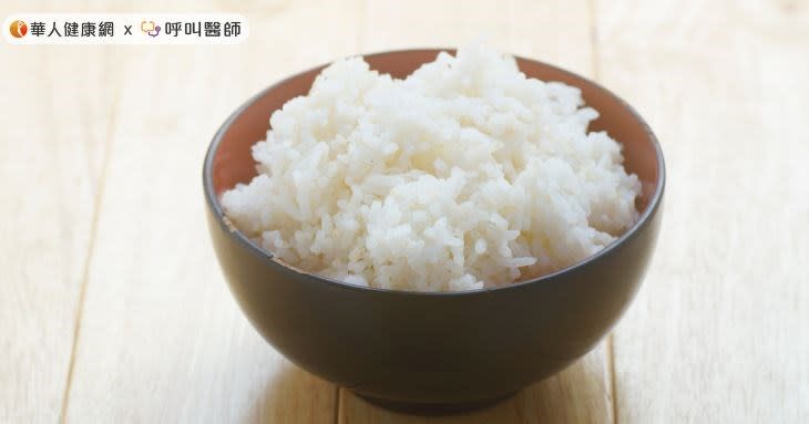 一旦澱粉類食物食用過多、醣類攝取過量，人體便會將多餘的醣類在肝臟轉換為脂肪，累積在肝臟。