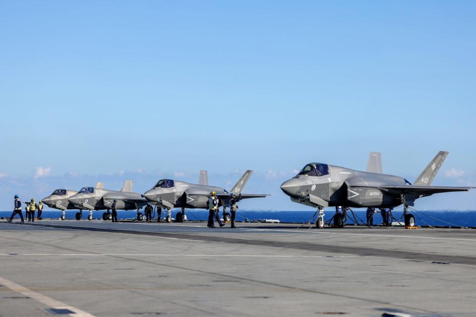 Italian, British, US F-35B jets aboard HMS Queen Elizabeth