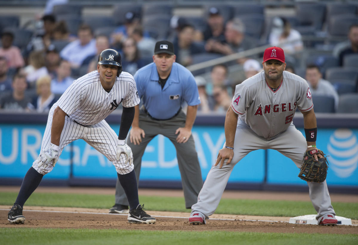 Angels' Albert Pujols losing rare status as .300 career hitter