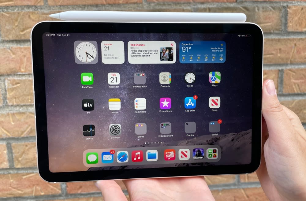 Apple's latest iPad mini gets a serious power improvement and larger display, but you'll have to pay more for the upgrade compared to the previous generation mini. (Image: Howley)