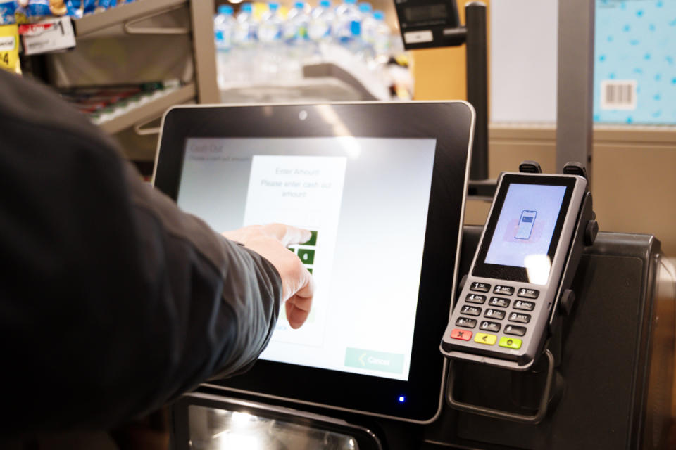 Supermarket self-serve checkout